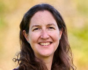 Catherine Burns Headshot